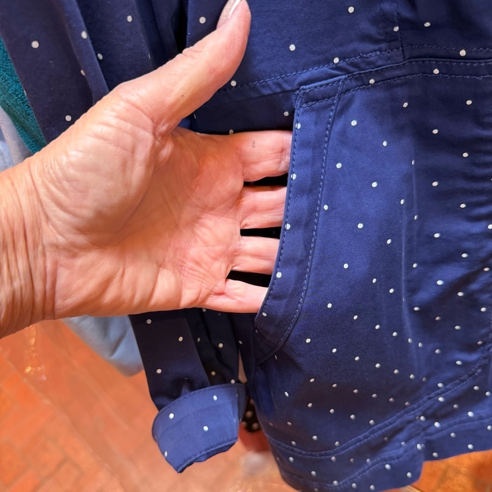 CHICOS XL/3 BLUE POLKA DOT SNAP FRONT UTILITY JACKET W POCKETS - Picture 5 of 6